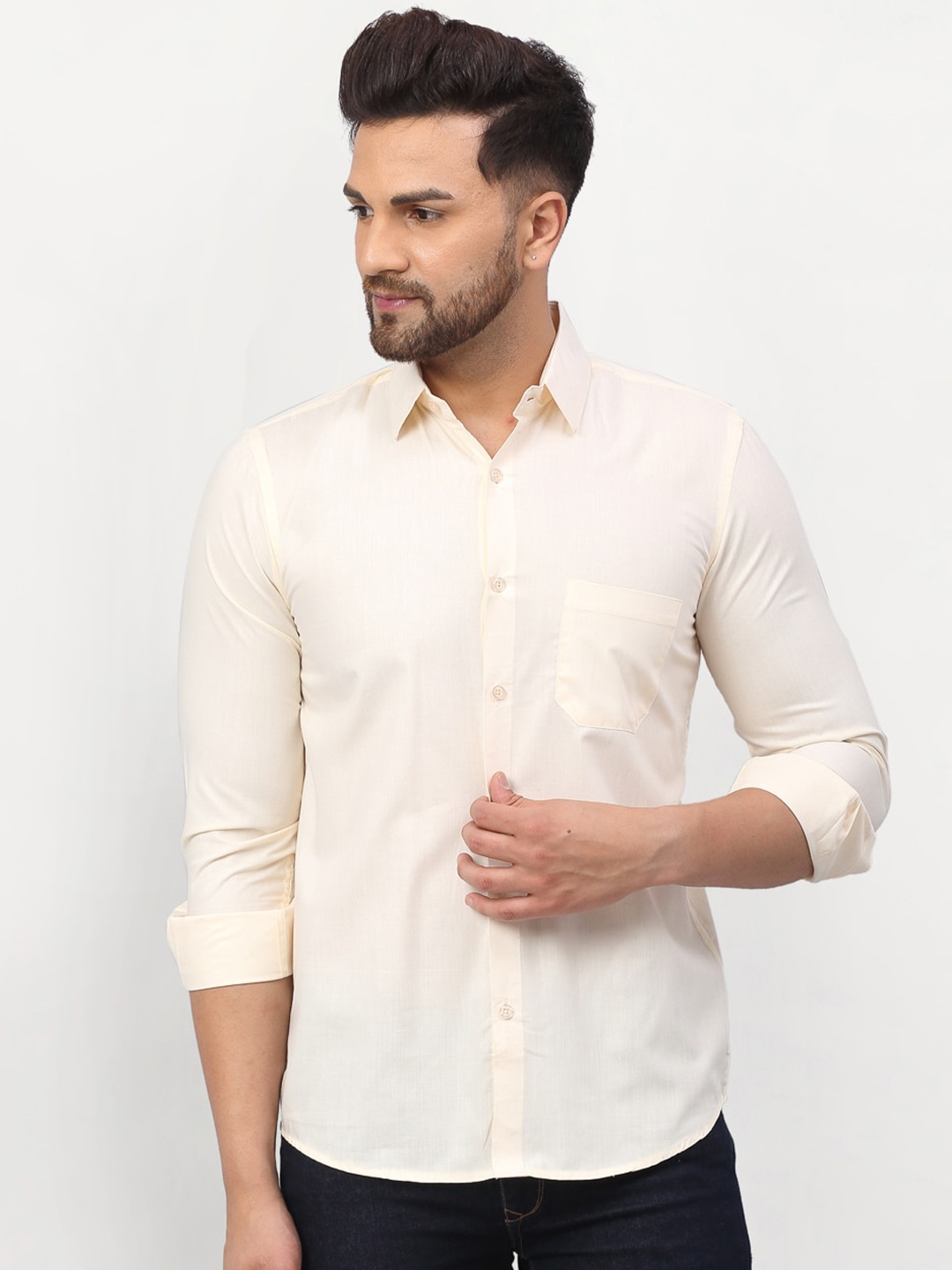 

JAINISH Men Cream-Coloured Solid Regular Fit Casual Shirt
