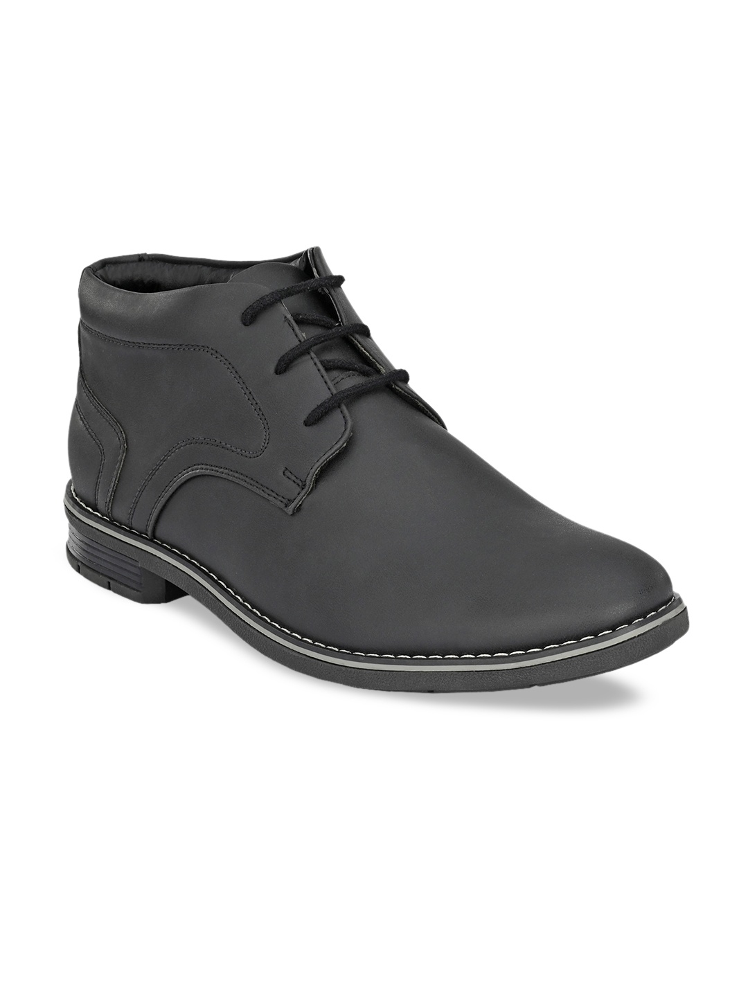 

Roadster Men Black Solid Flat Boots, Grey