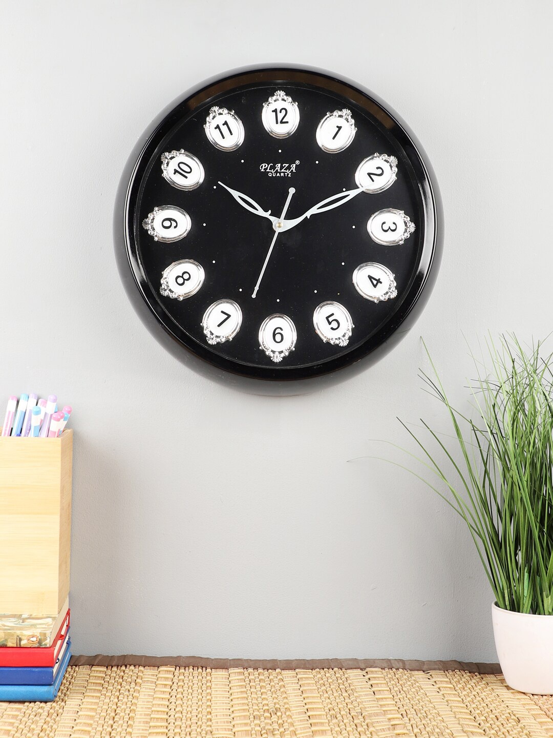 EXIM DECOR Black & White Contemporary Wall Clock