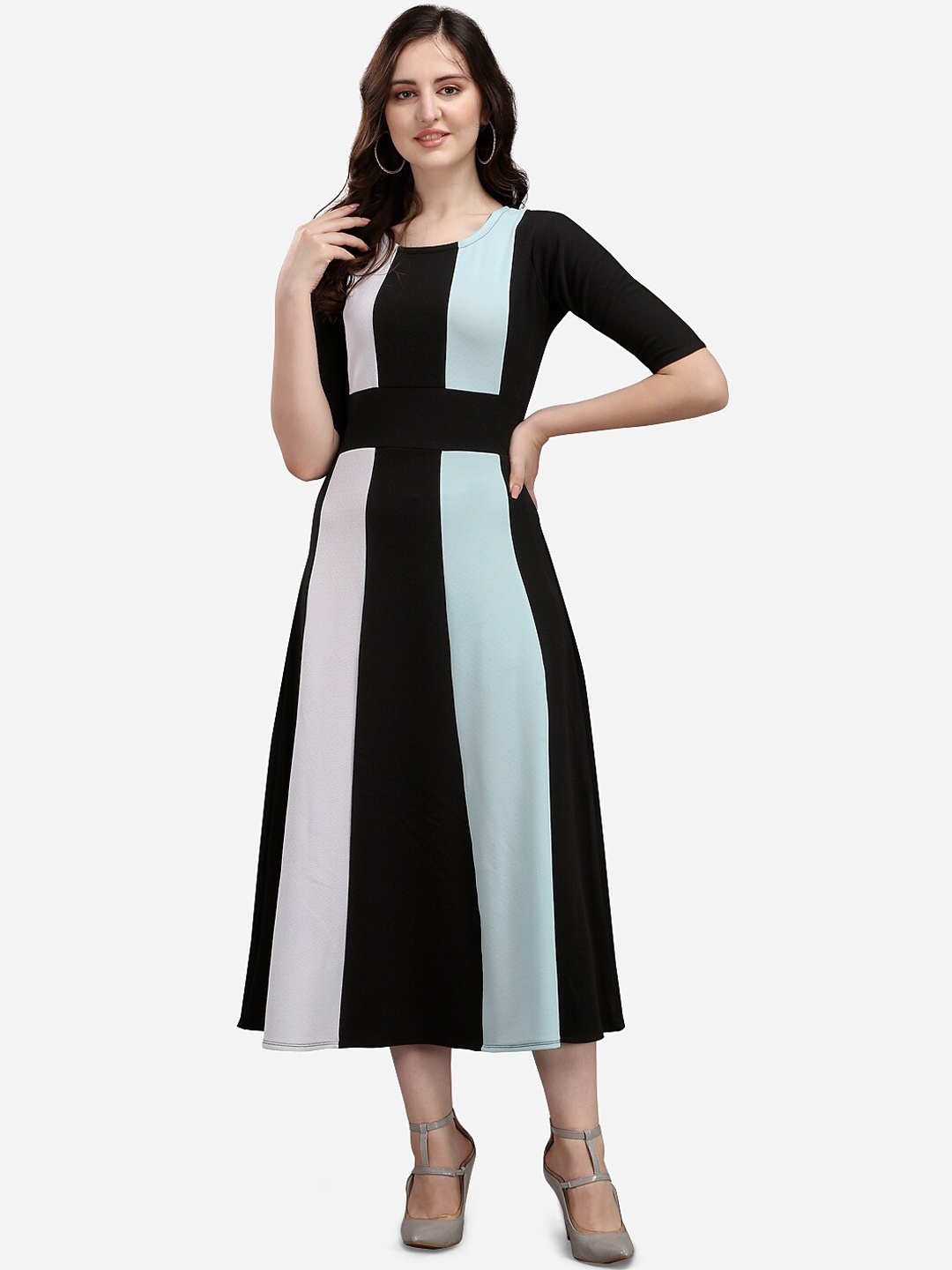 

PURVAJA Black & Blue Colourblocked Midi A-Line Dress