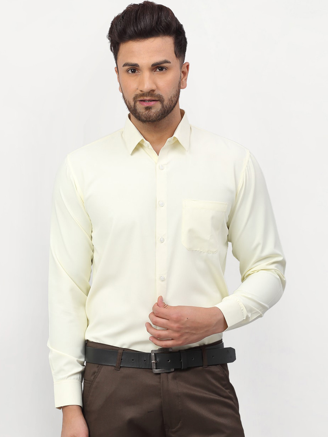 

JAINISH Men Yellow Solid Regular Fit Formal Shirt
