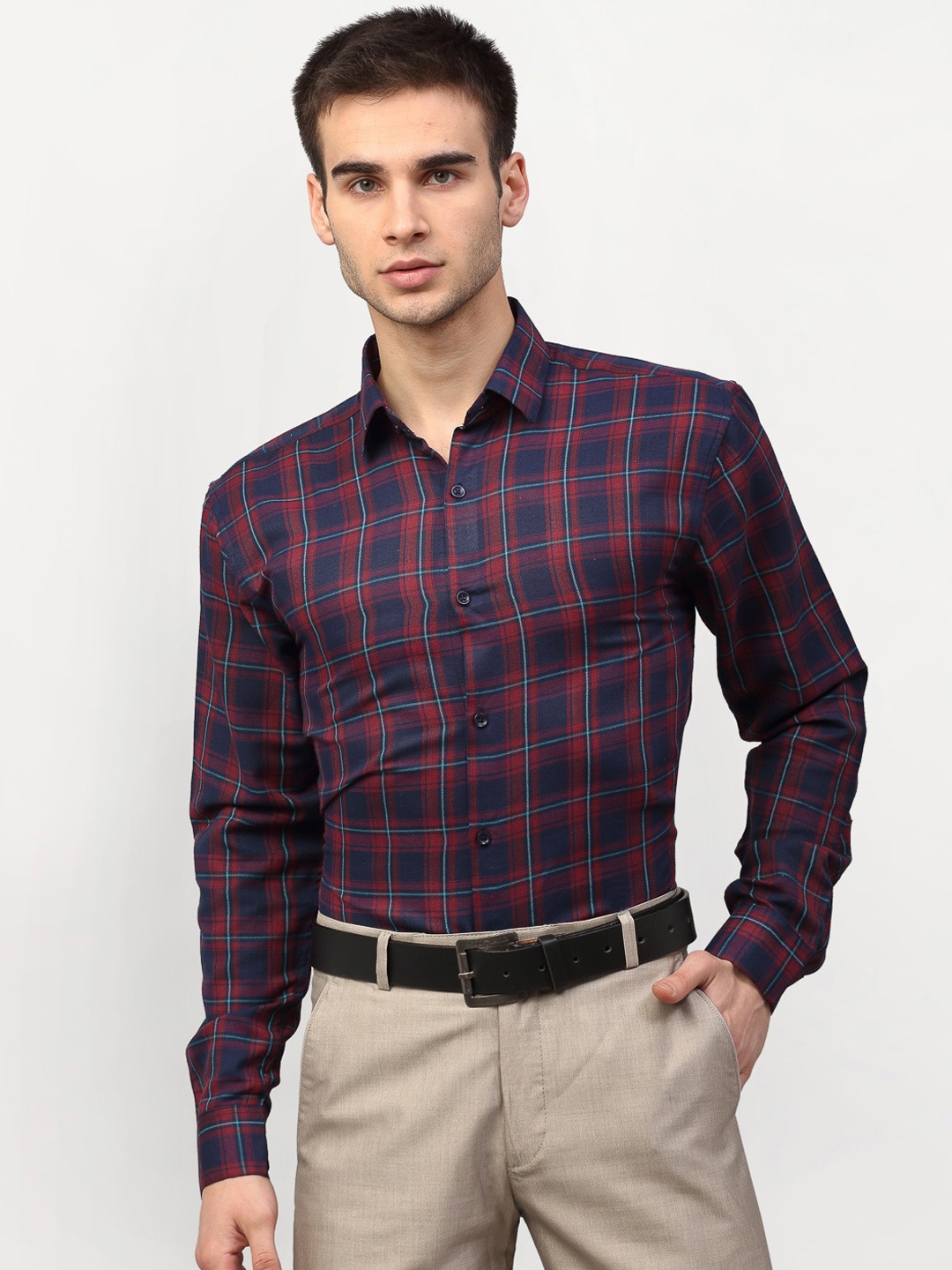 

JAINISH Men Red & Navy Blue Checked Regular Fit Formal Shirt
