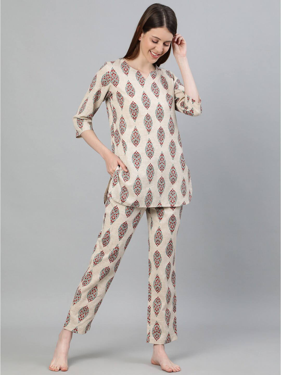 

Jaipur Kurti Women Cream & Green Printed Cotton Night suit