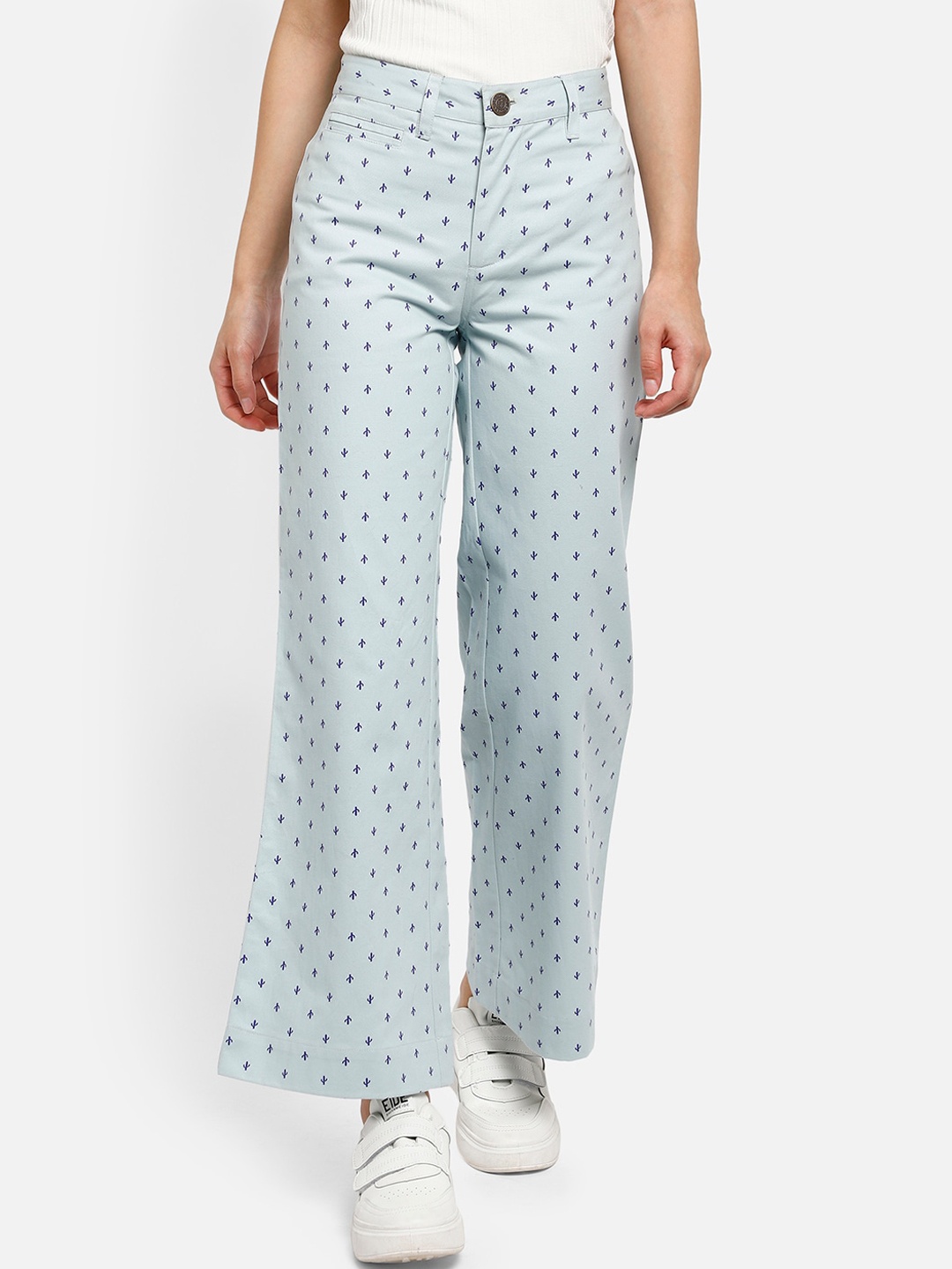 

Yaadleen Women Blue Printed Flared High-Rise Regular Trousers