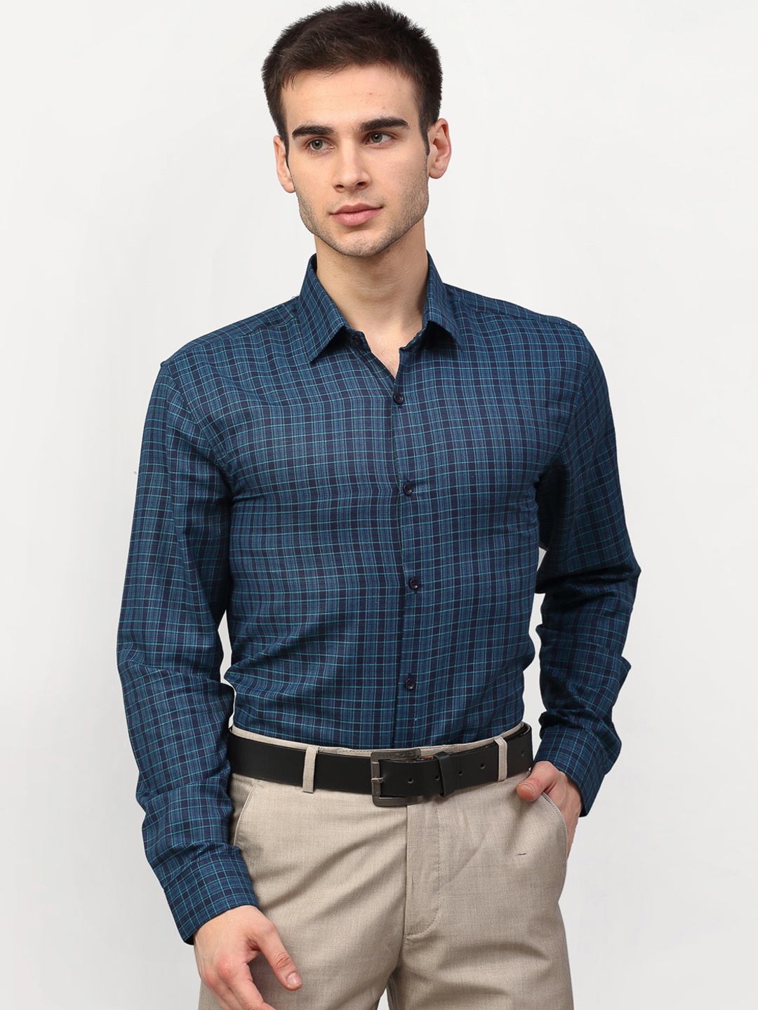 

JAINISH Men Blue Checked Regular Fit Formal Shirt
