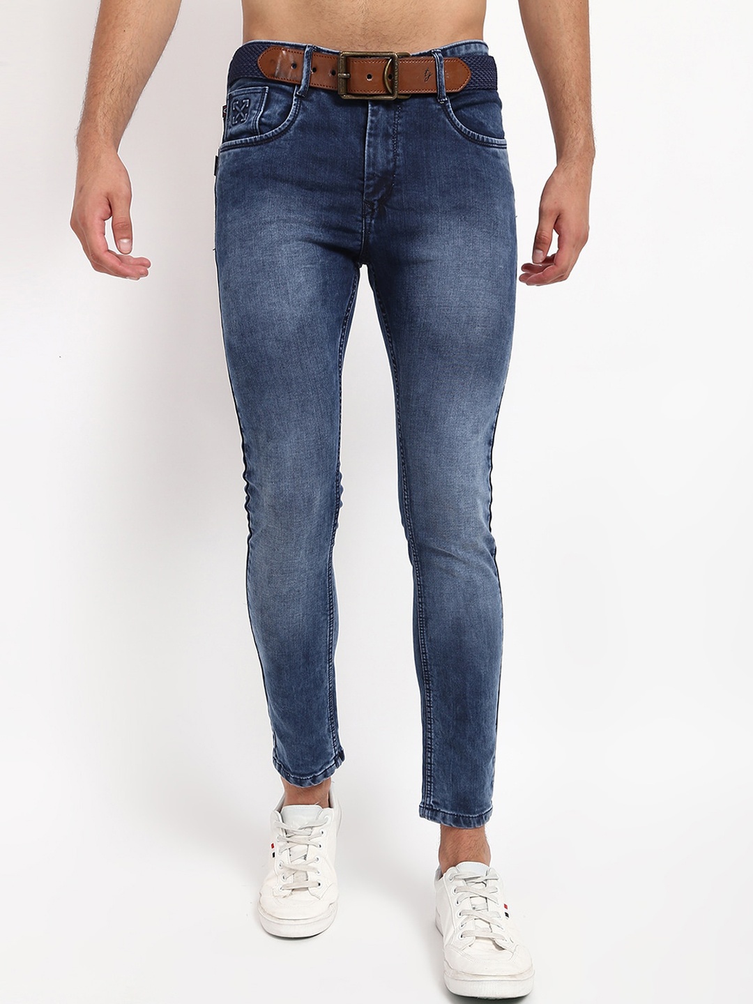 

V2 Value & Variety Men Blue Low Distress Heavy Fade Jeans