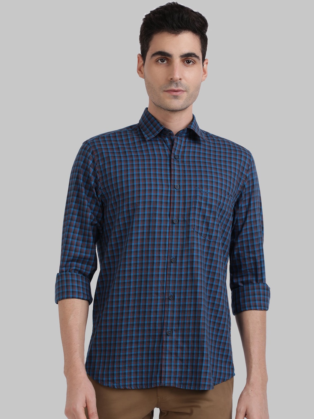

ColorPlus Men Blue Tailored Fit Checked Casual Shirt