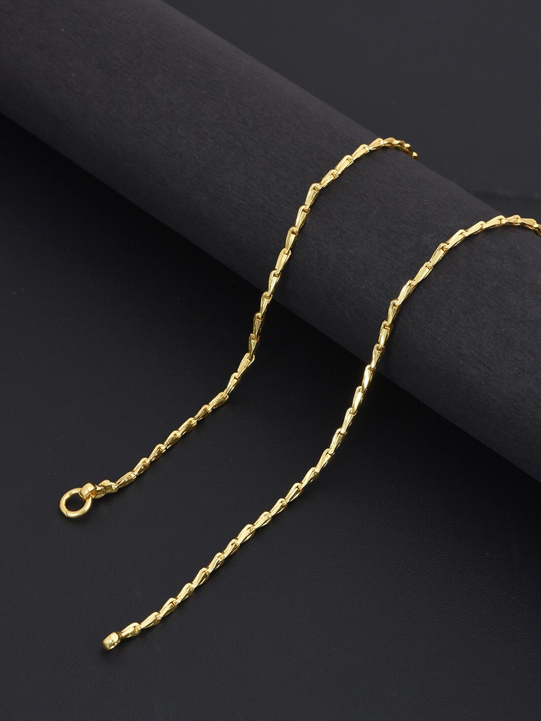 

Tistabene Men Gold-Plated Alloy Gold-Plated Chain
