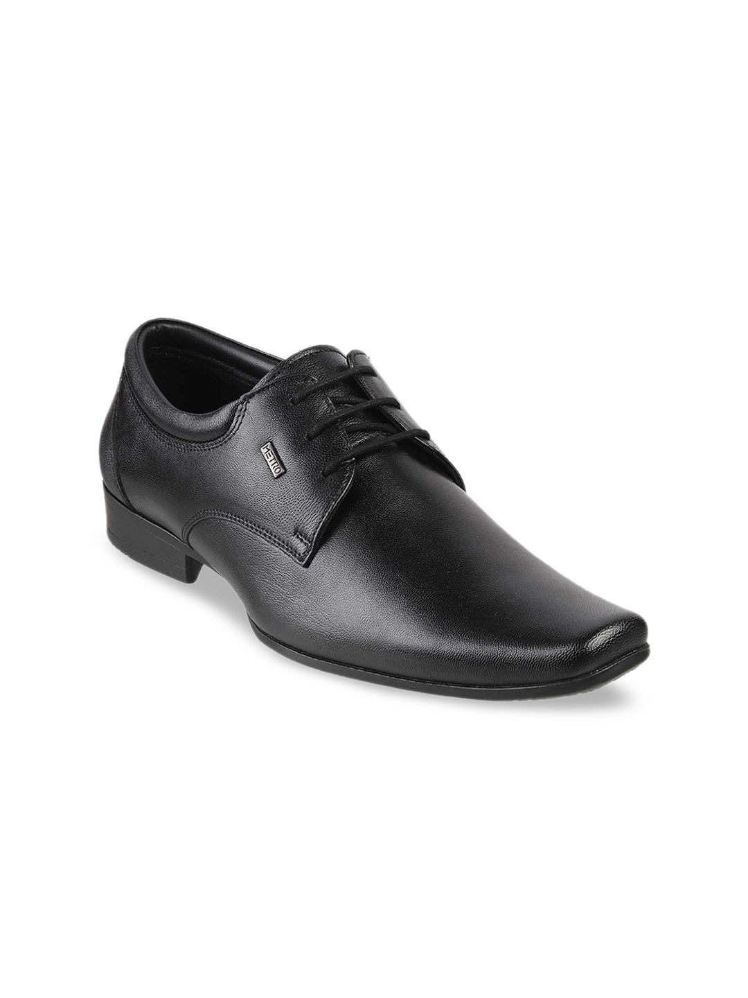 

Metro Men Black Solid Leather Formal Derbys