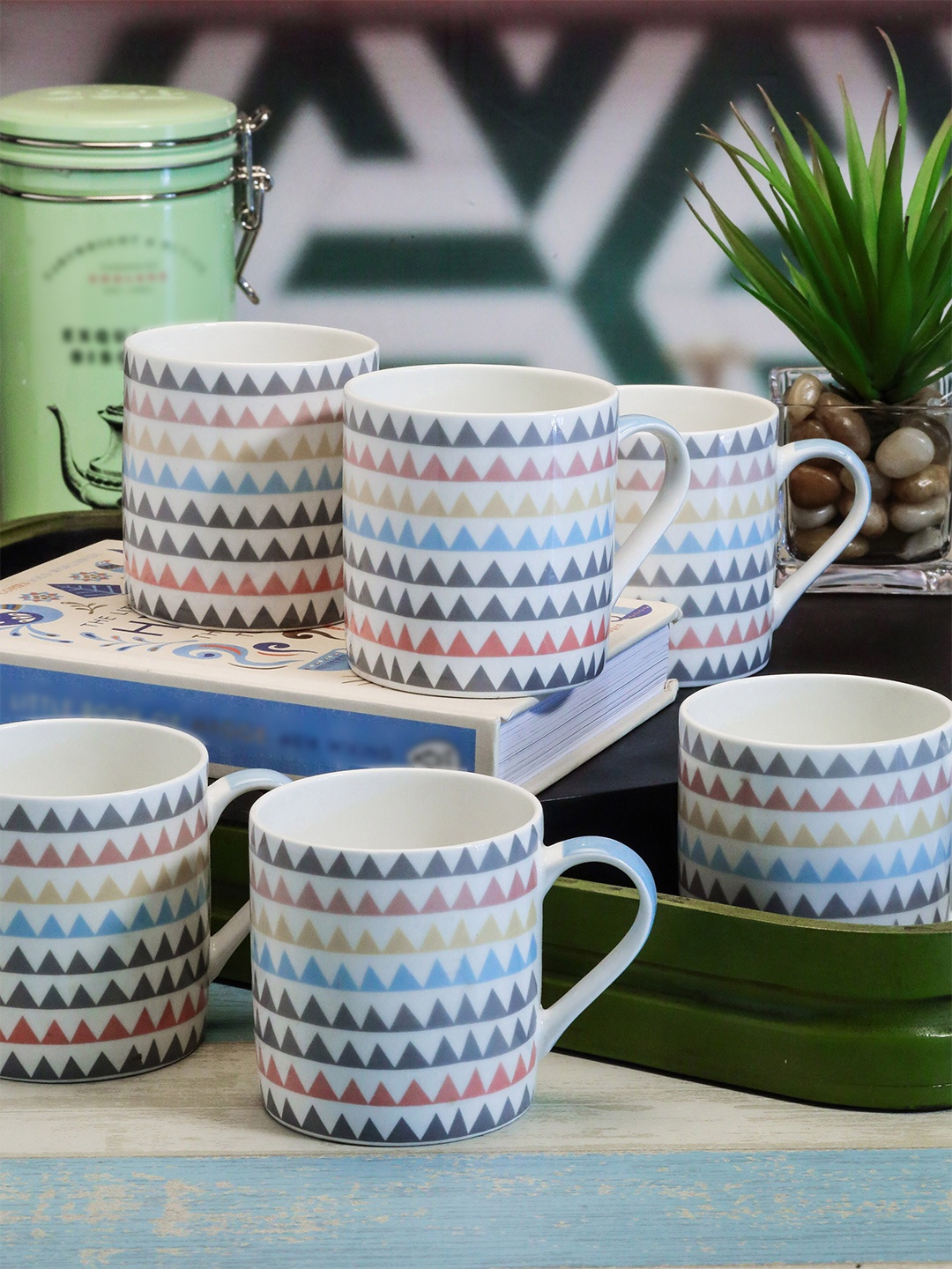GOODHOMES Set of 6 White & PinkPrinted Bone China Mugs