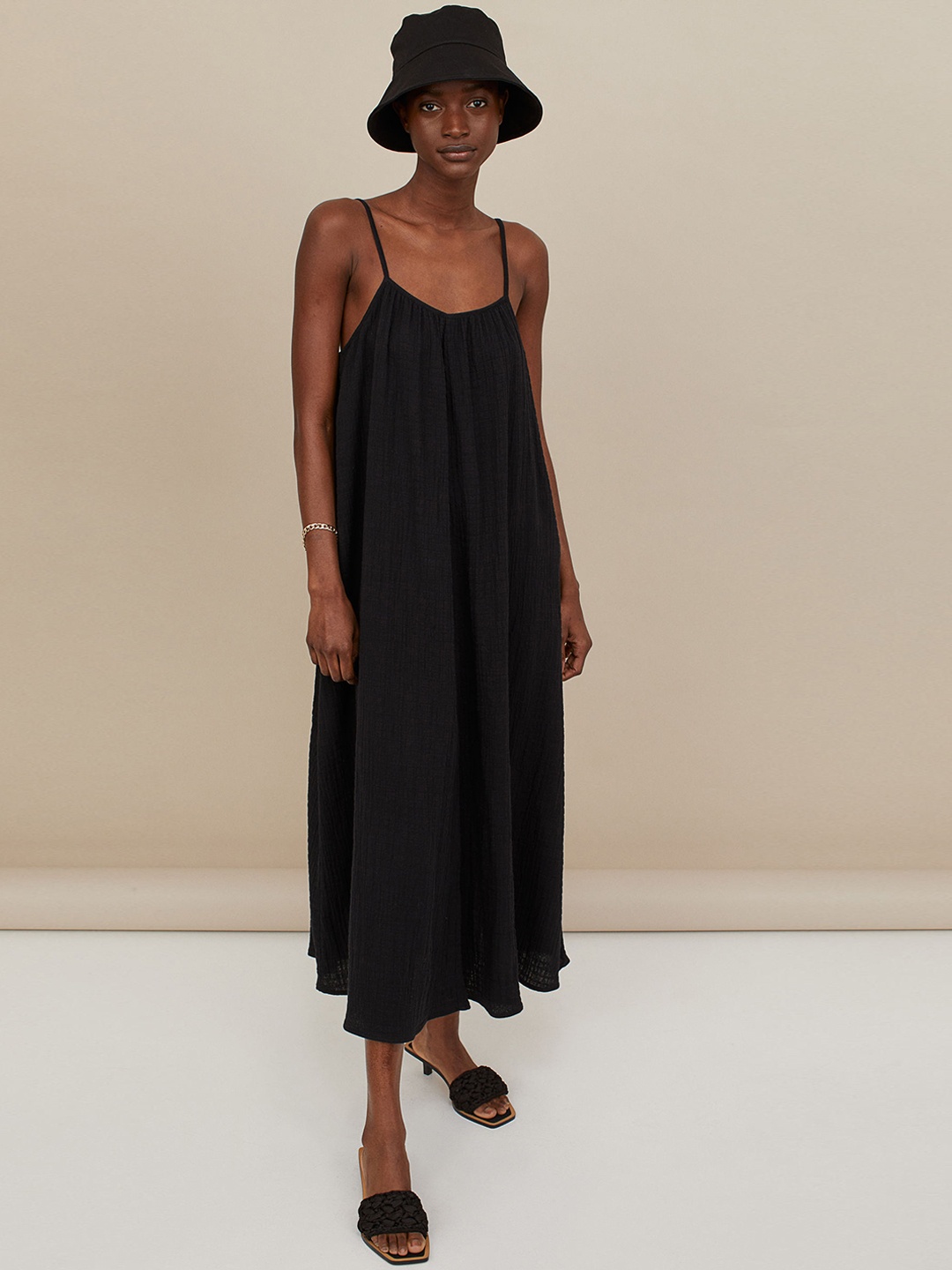 

H&M Black Wide Long Dress