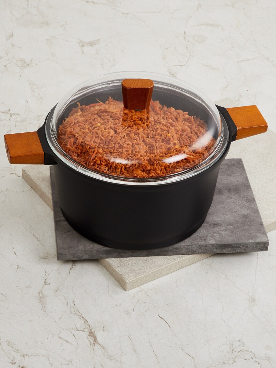 

Home Centre Black Raisin Gibson Casserole with Lid
