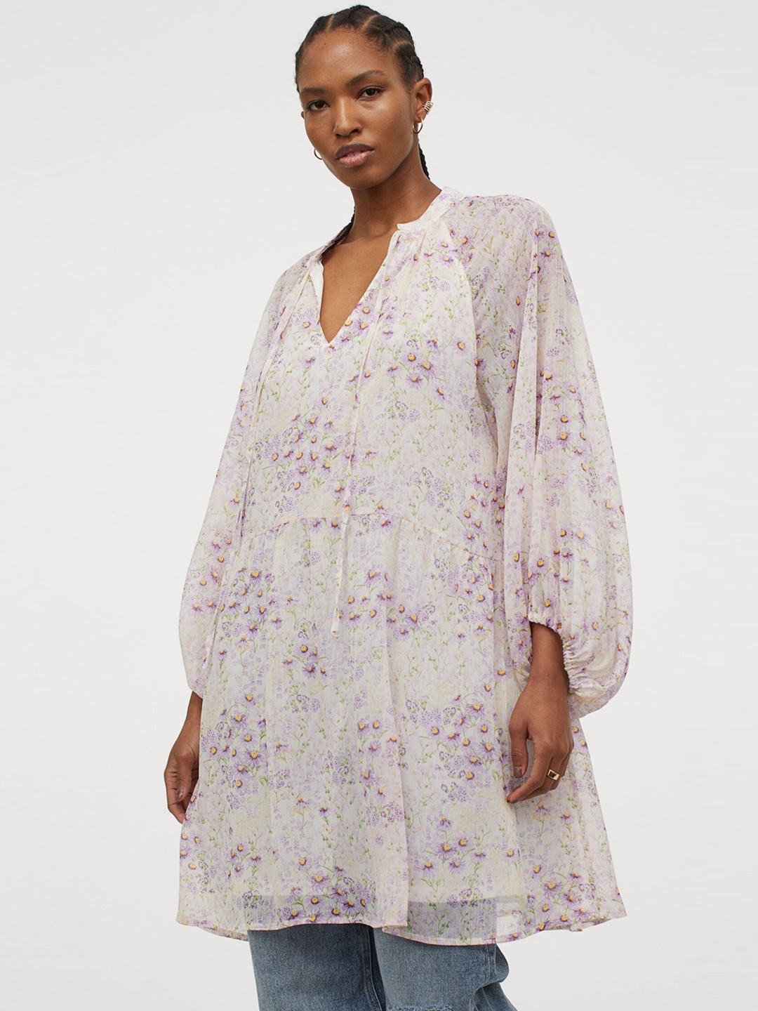 

H&M Women White & Purple Printed Balloon-Sleeved Dress
