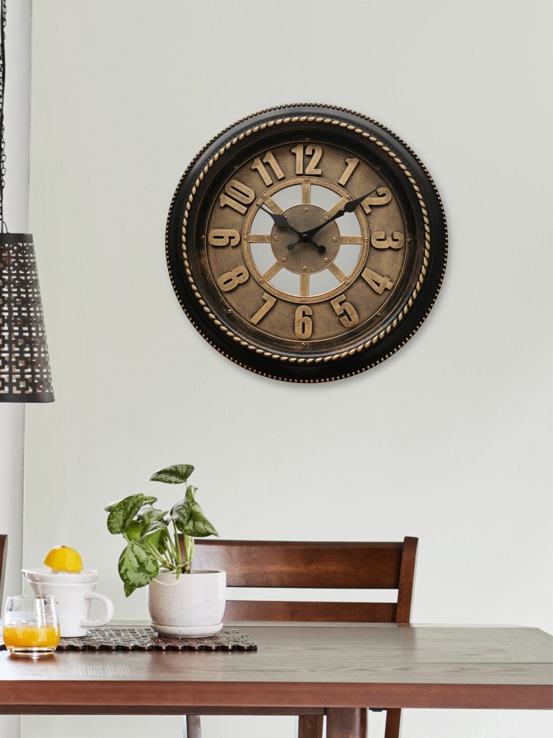 

Home Centre Black & Metallic Textured Traditional Corsica Wall Clock 30.5 cm