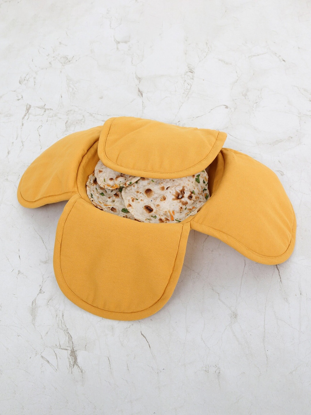 

Home Centre Orange Solid Cotton Bamboo Lined Bread Basket, Yellow