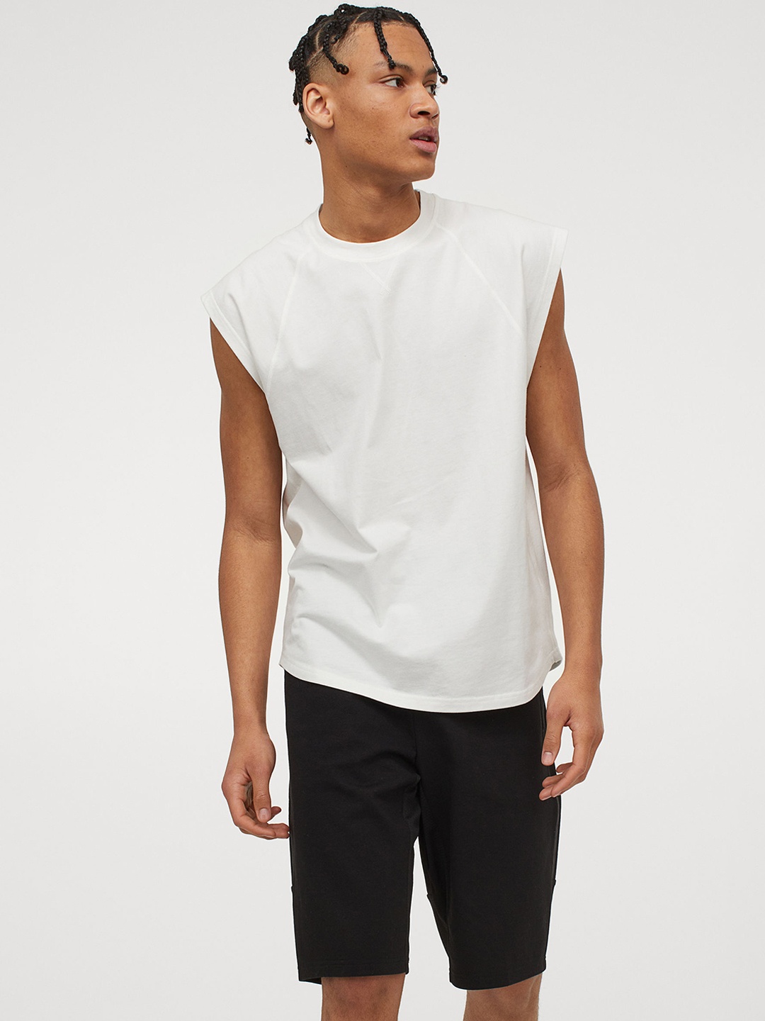 

H&M Men Black Sports Shorts