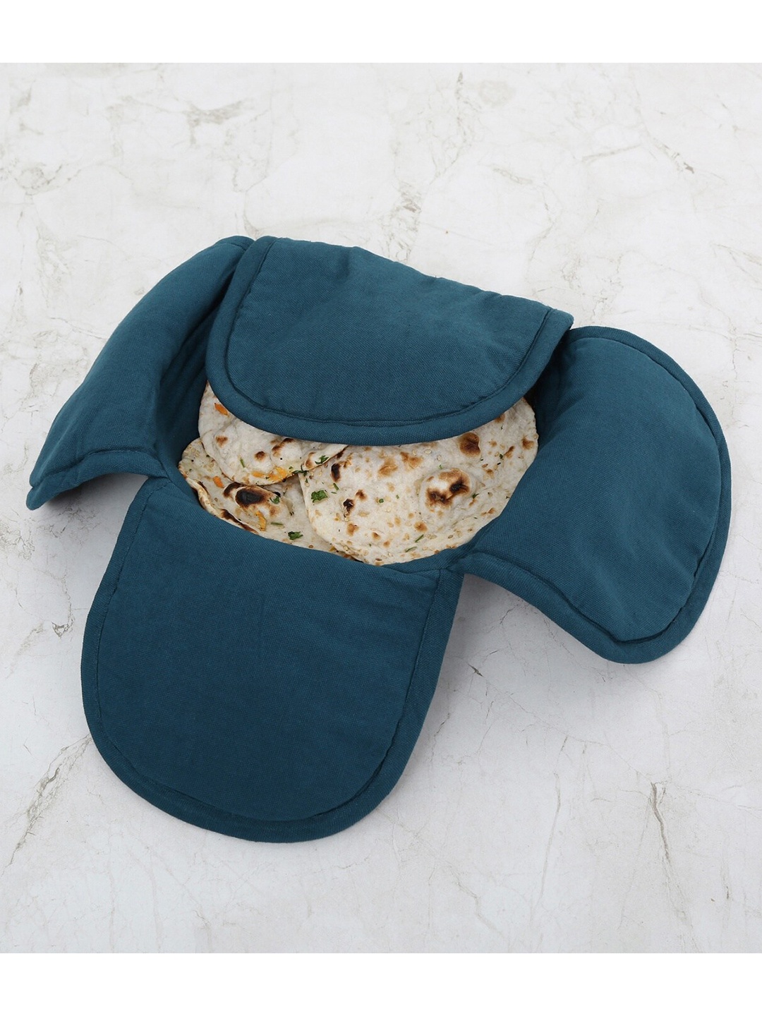 

Home Centre Teal Blue Solid Cotton Bamboo Lined Bread Basket