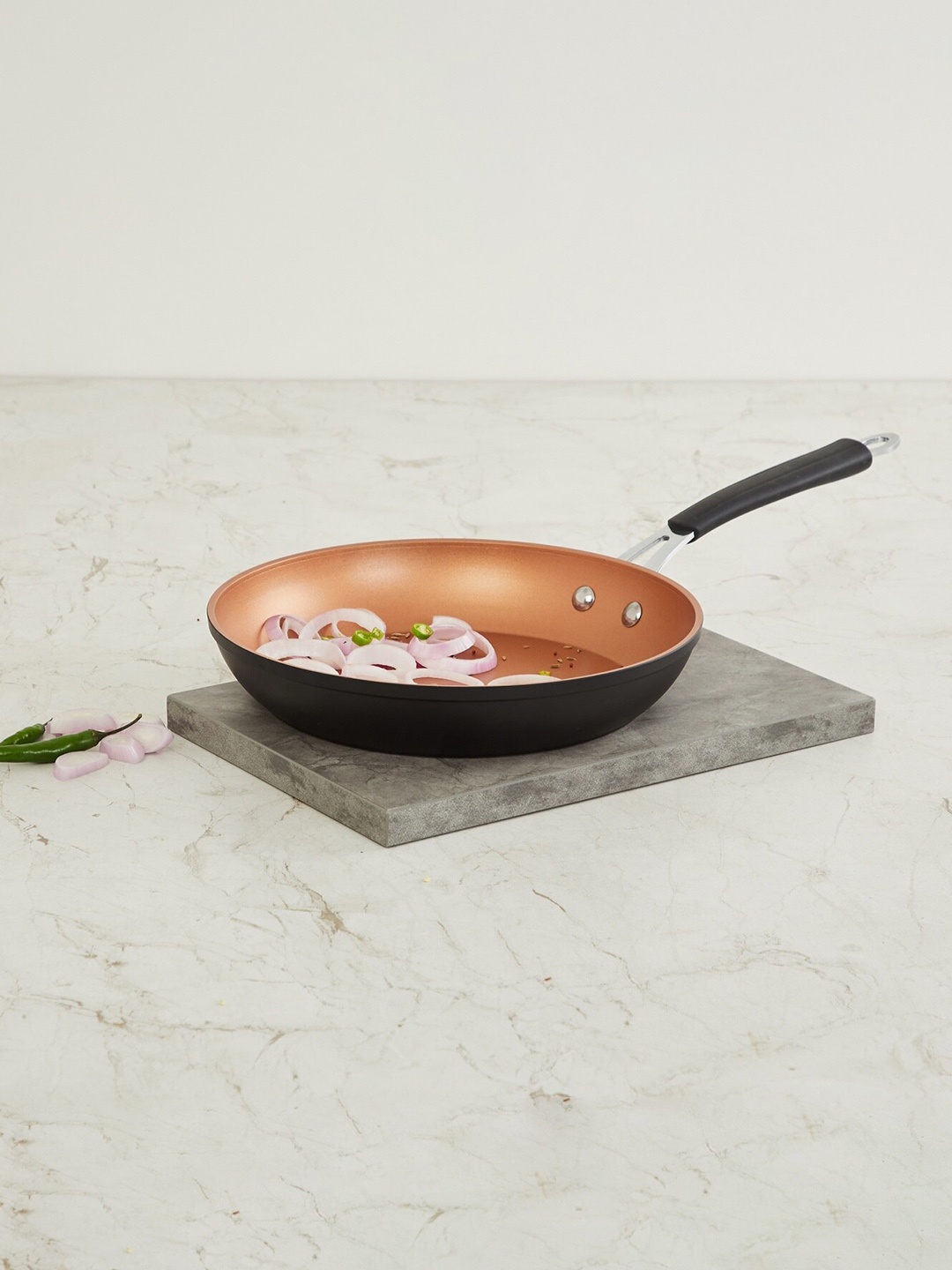 

Home Centre Copper-Toned & Black Cresta Aristo Fry Pan