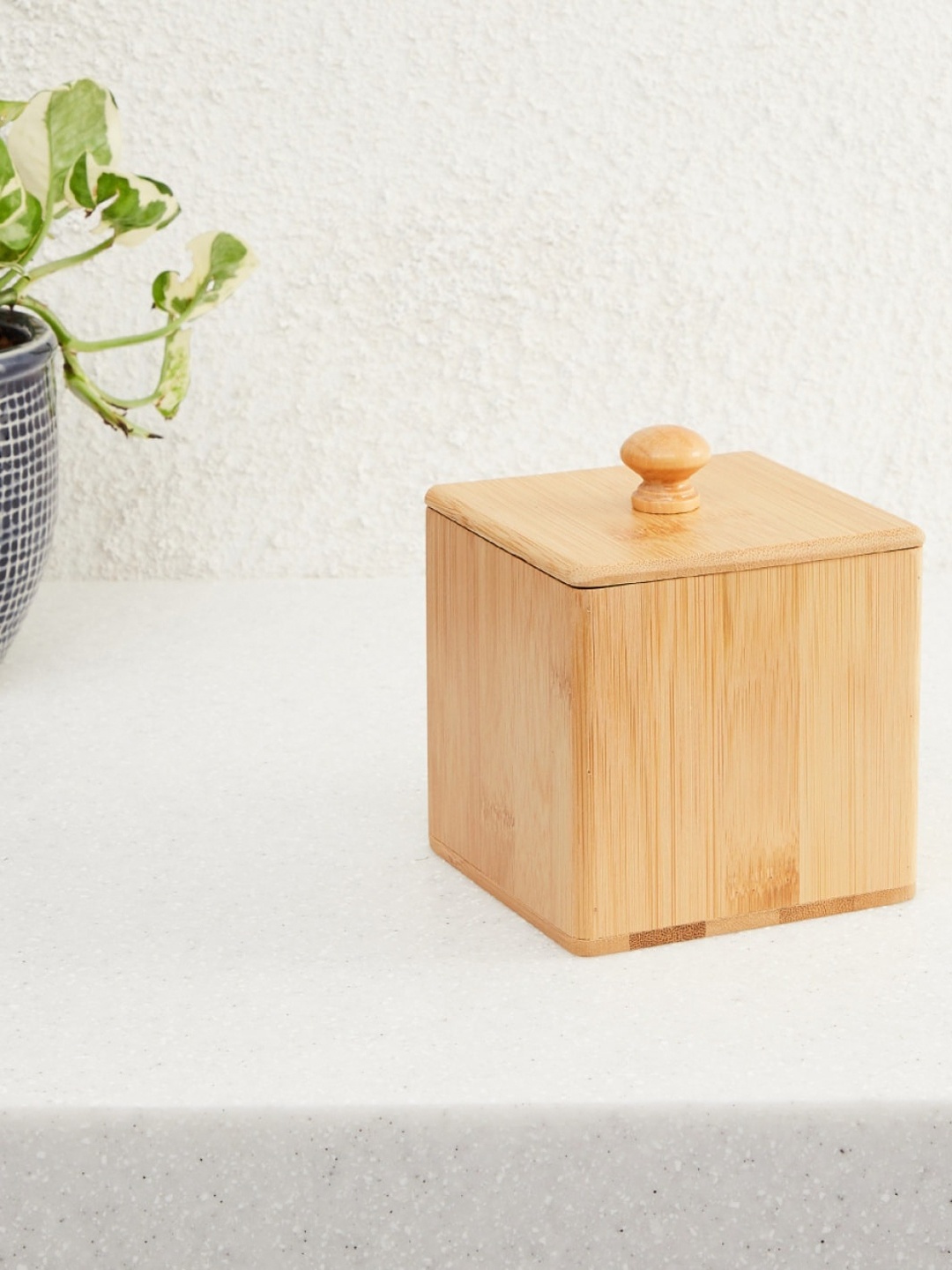

Home Centre Beige Solid Hudson-Chelsea Square Storage Box with Lid