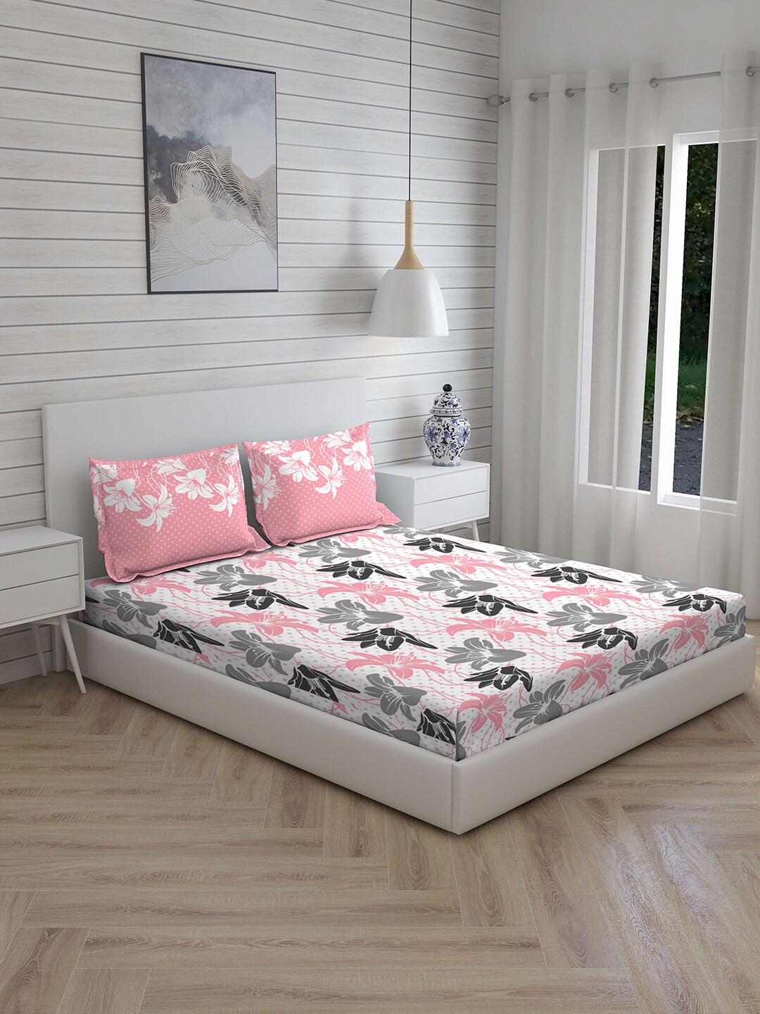 

Layers Unisex White & Pink Bedsheet With 2 Pillow Cover