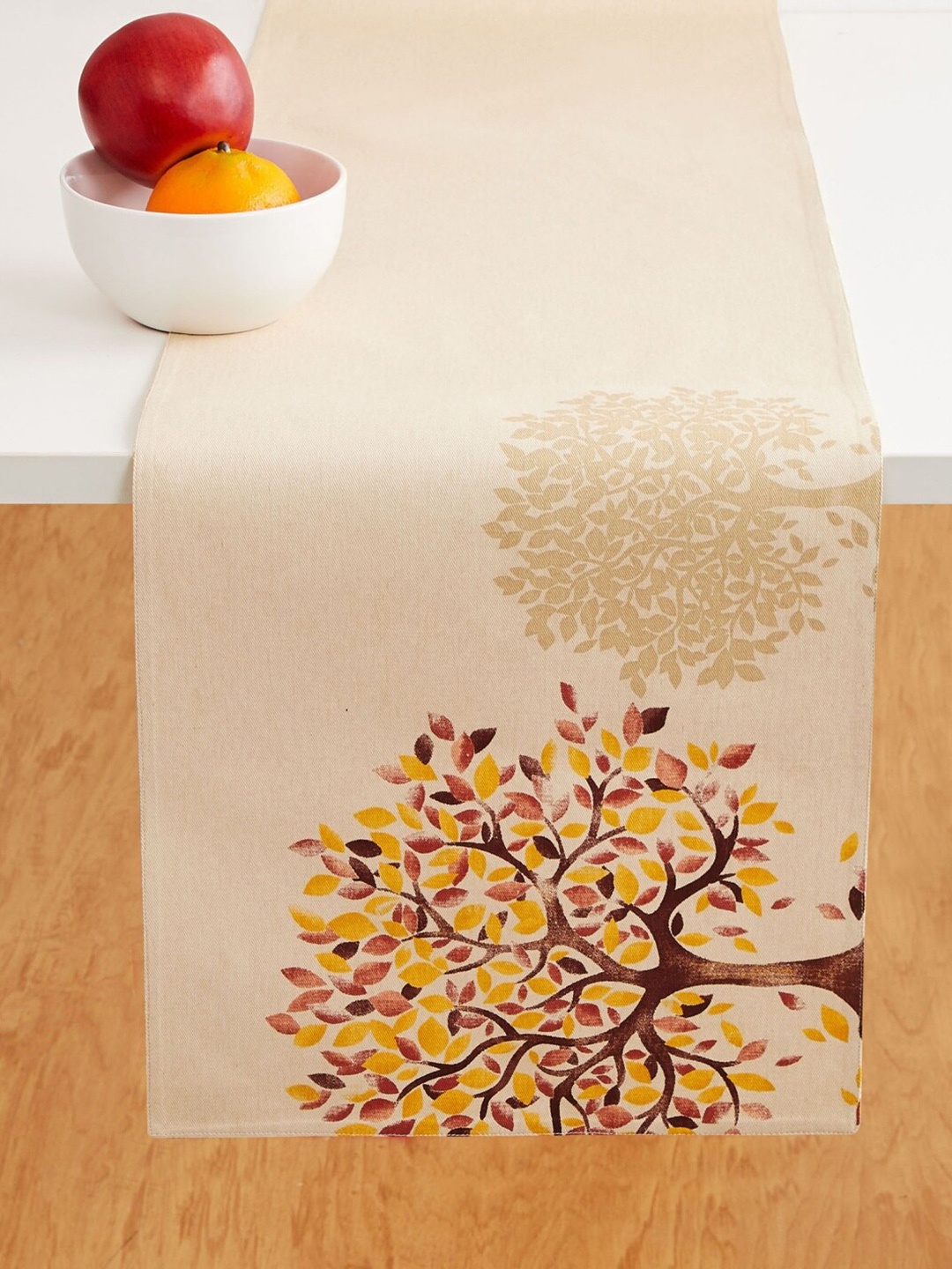 

Home Centre Yellow Geometric Harvest Printed Reversible Table Runner