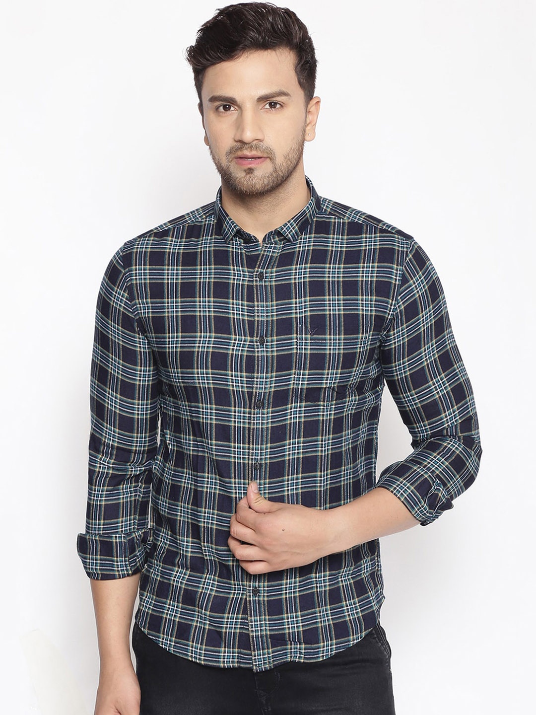 

SHOWOFF Men Navy Blue & Green Cotton Classic Slim Fit Checked Casual Shirt
