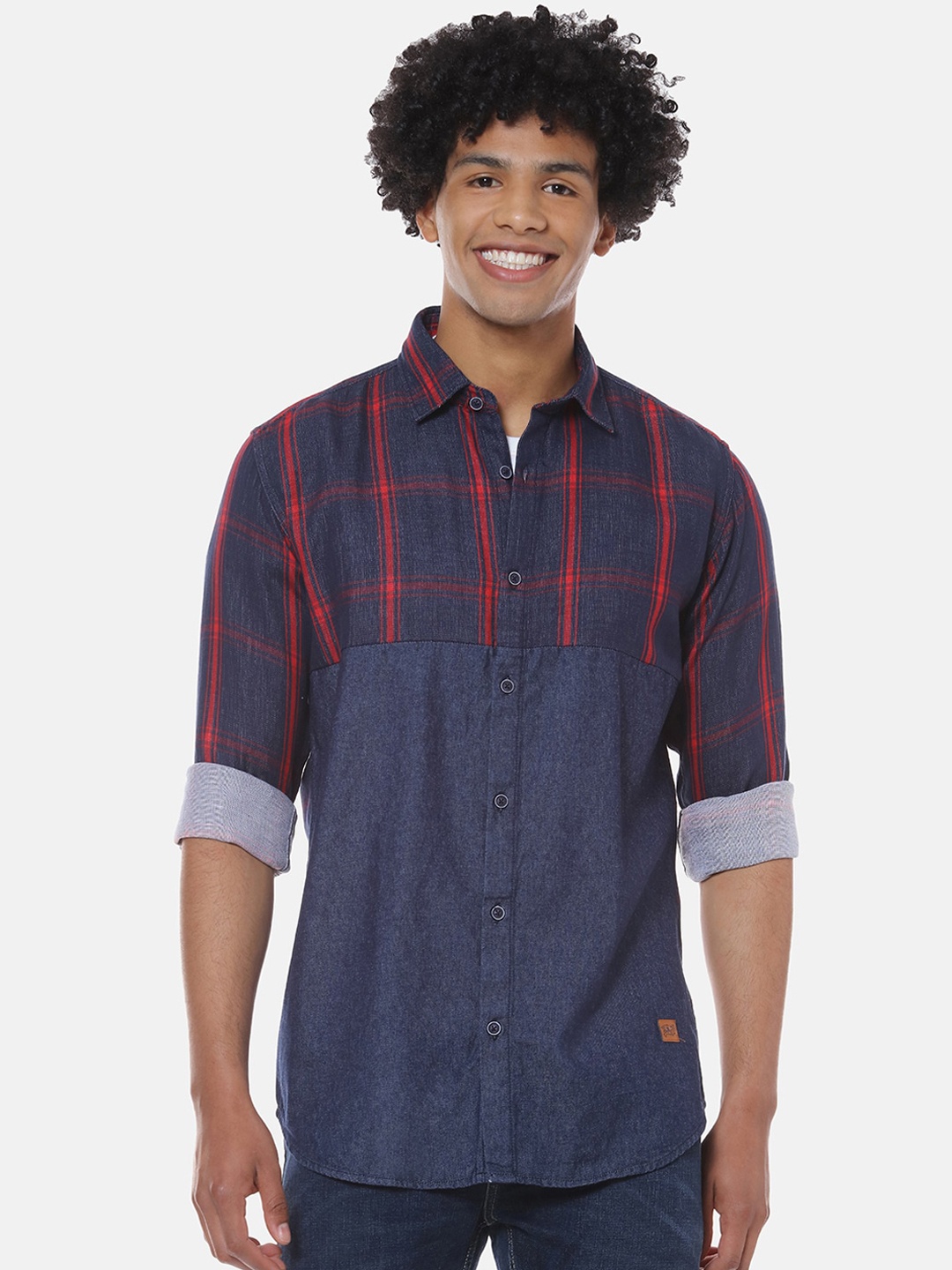 

Campus Sutra Men Blue & Red Regular Fit Chambray Checked Casual Shirt
