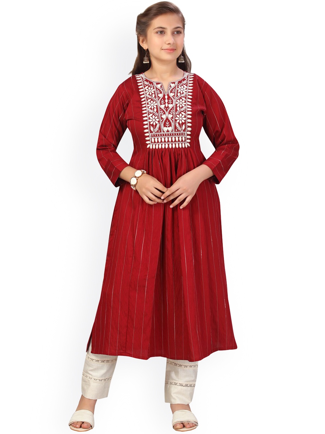 

Aarika Girls Maroon & Cream-Coloured Yoke Design Kurta with Trousers