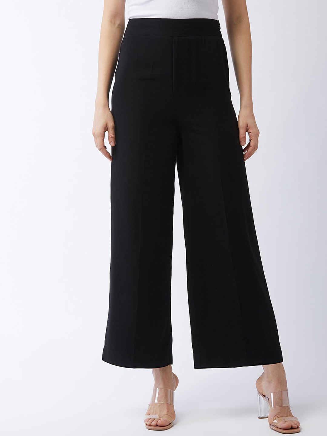 

MAGRE Flex Fit Solid Black Pants