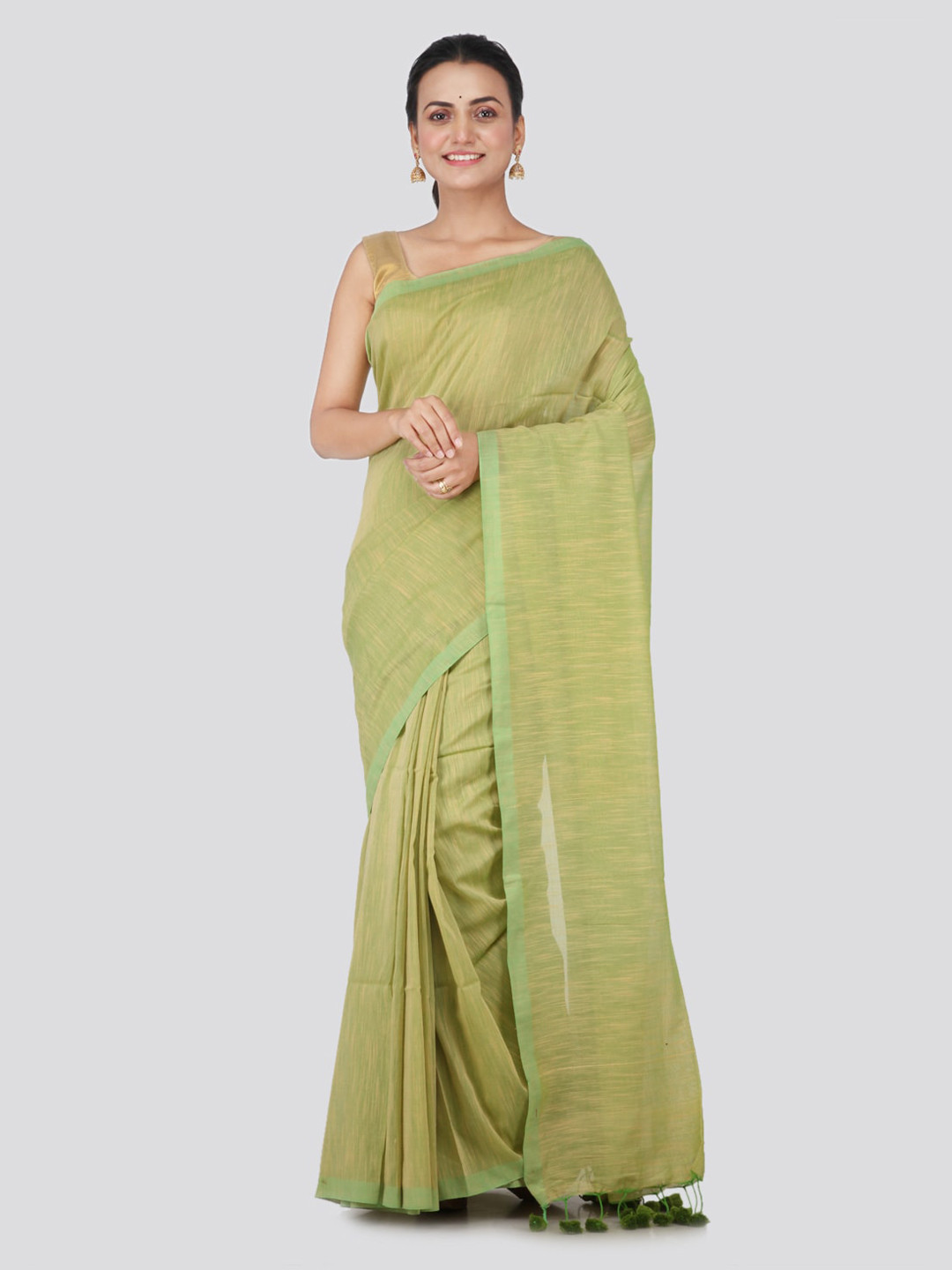 

PinkLoom Green Solid Pure Cotton Handloom Sustainable Saree