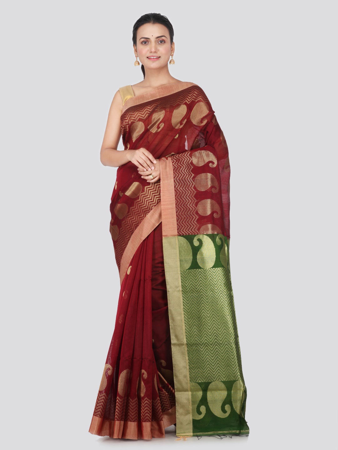 

PinkLoom Maroon & Gold-Toned Cotton Blend Woven Design Handloom Sustainable Saree