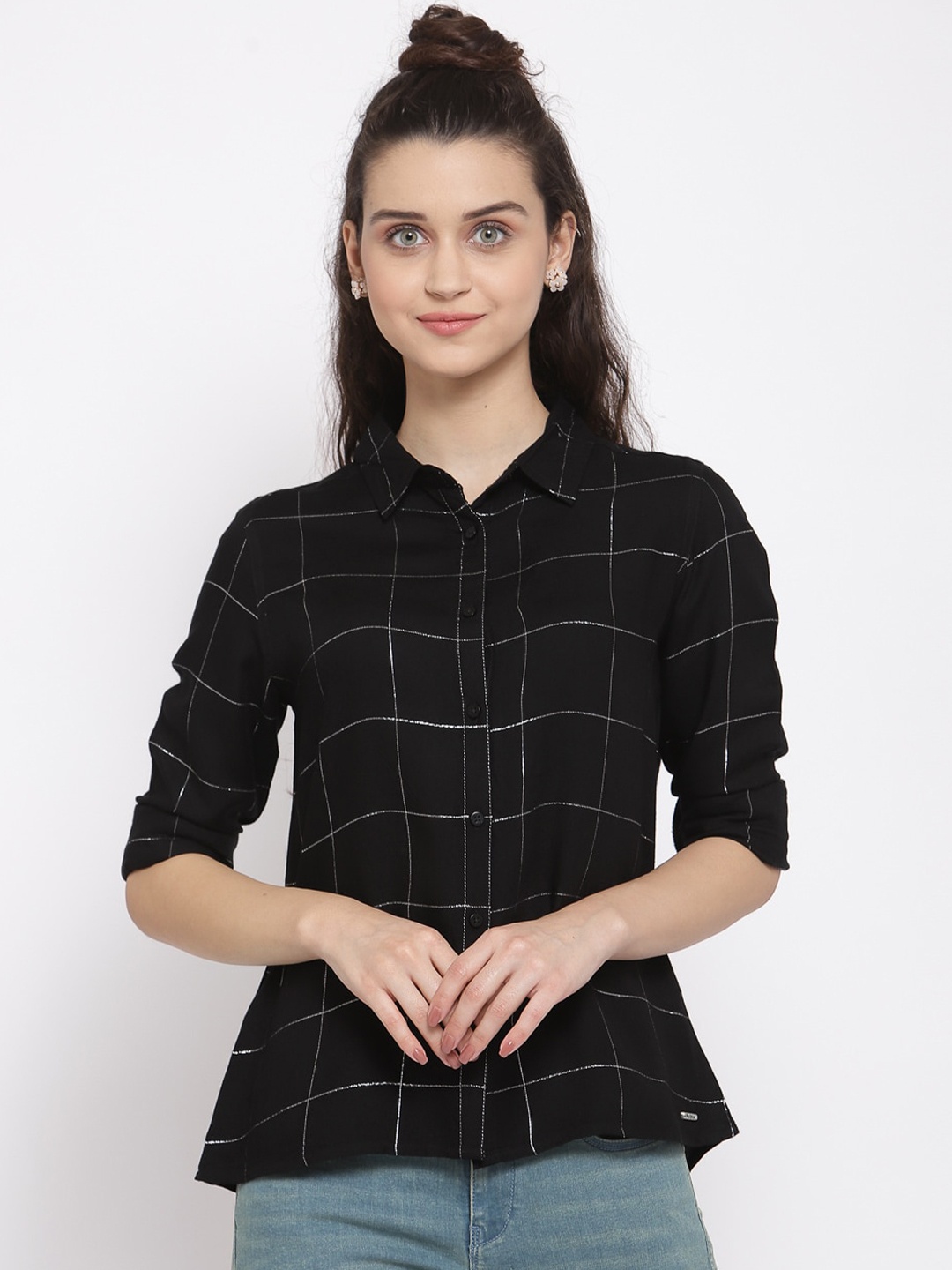 

Pepe Jeans Women Black & Silver Regular Fit Checked Casual Shirt