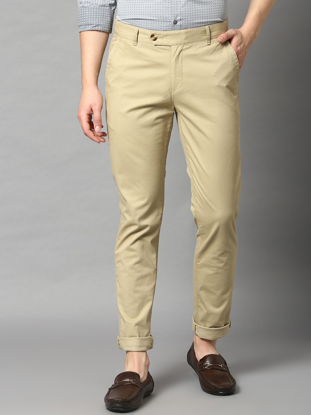 

HARSAM Men Khaki Slim Fit Solid Chinos