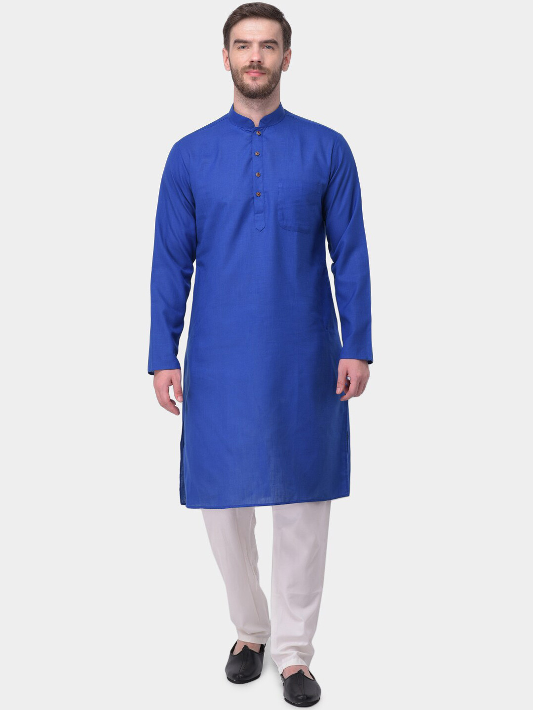 

SG LEMAN Men Blue & White Solid Kurta with Pyjama