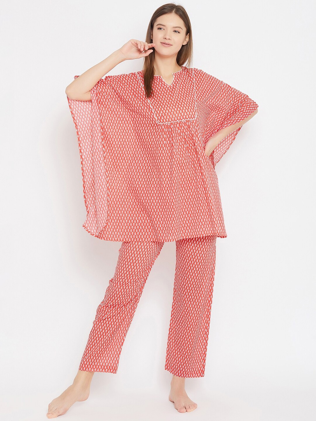 

The Kaftan Company Women Red & White Printed Night suit
