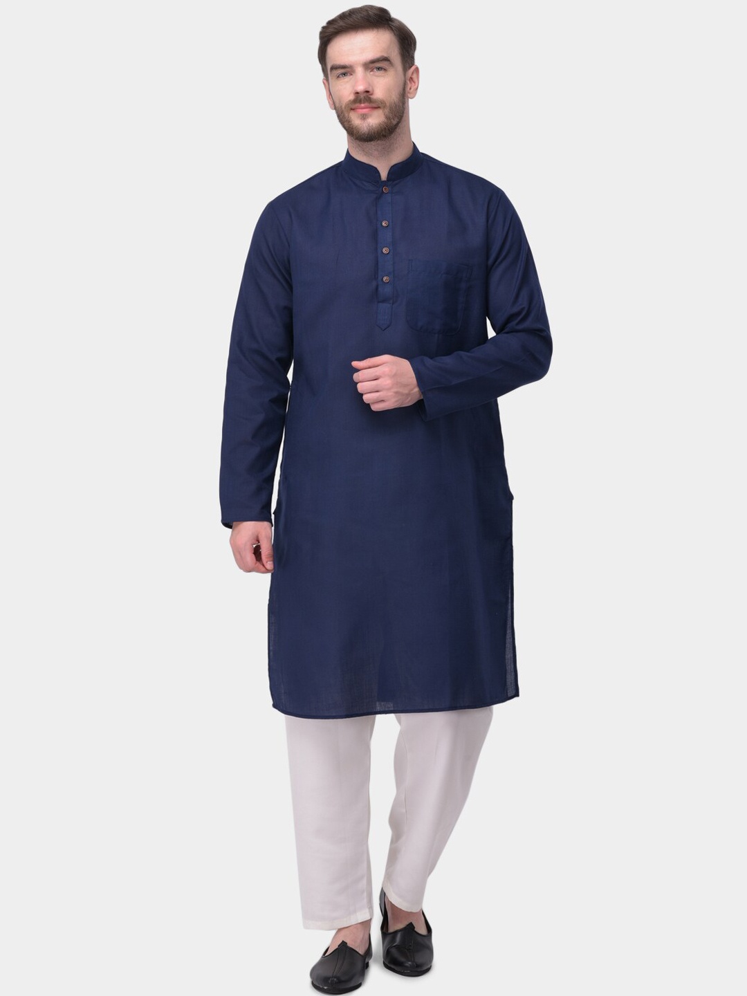 

SG LEMAN Men Navy Blue & White Solid Kurta with Pyjamas