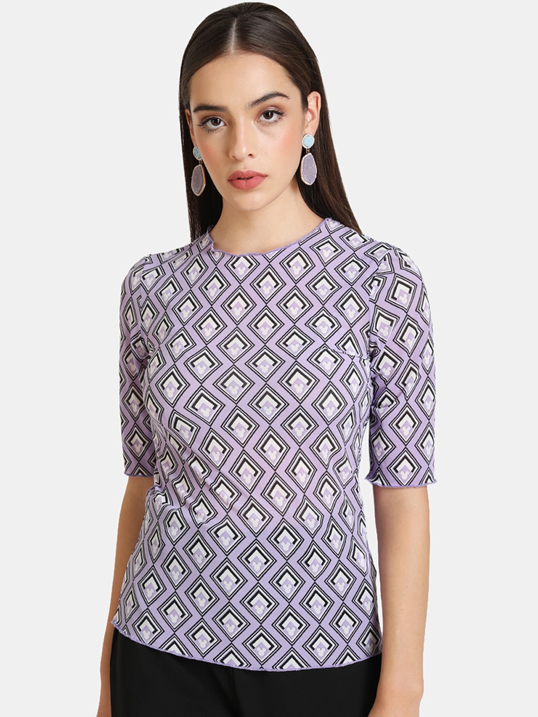 

Kazo Purple & Off White Geometric Regular Top