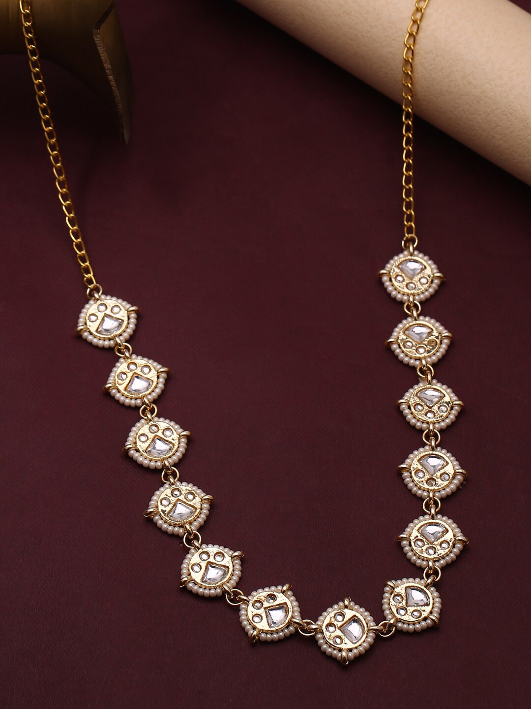 

Shoshaa Gold-Plated Beaded Hairband