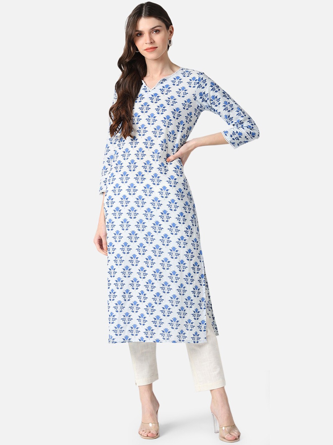 

AHIKA Women White Ethnic Motifs Printed Kurta