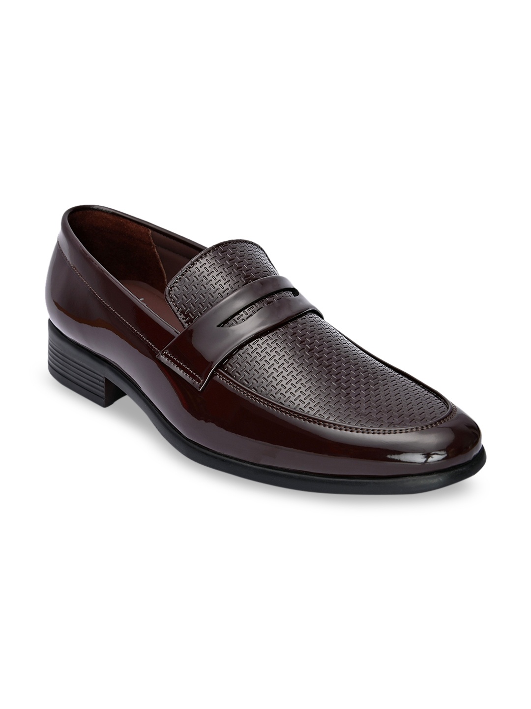 

Hydes N Hues Men Brown Textured Formal Loafers