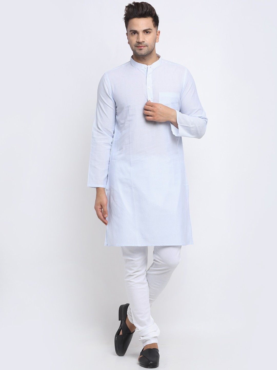 

NEUDIS Men Blue & White Self Design Cotton Kurta with Churidar