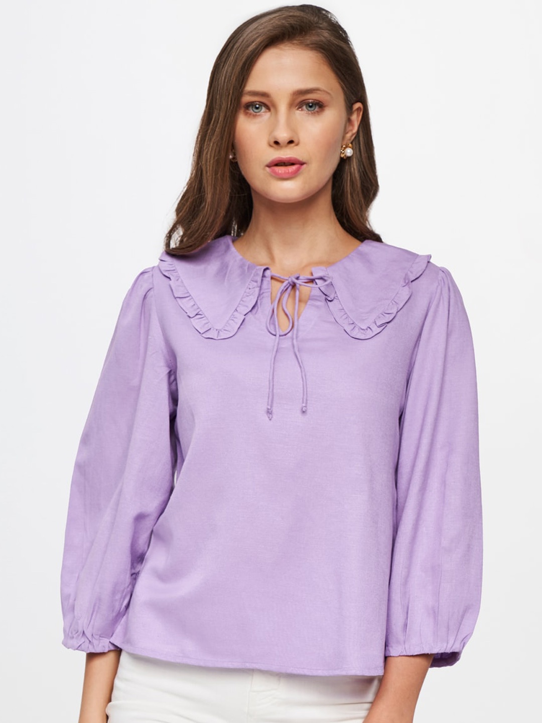 

AND Lavender Tie-Up Neck Regular Top