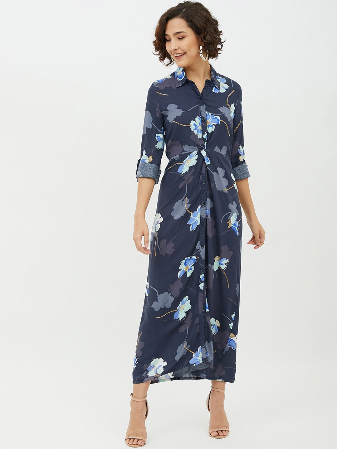 

StyleStone Women Blue Printed Maxi Dress