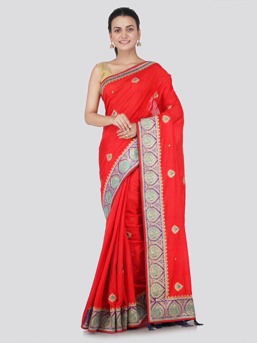 

PinkLoom Red & Gold-Toned Dupion Silk Embroidered Saree