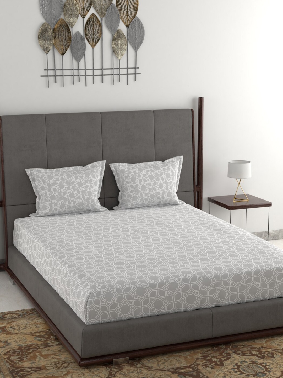 

Trident Grey & White Abstract 144 TC Cotton 1 Queen Bedsheet with 2 Pillow Covers
