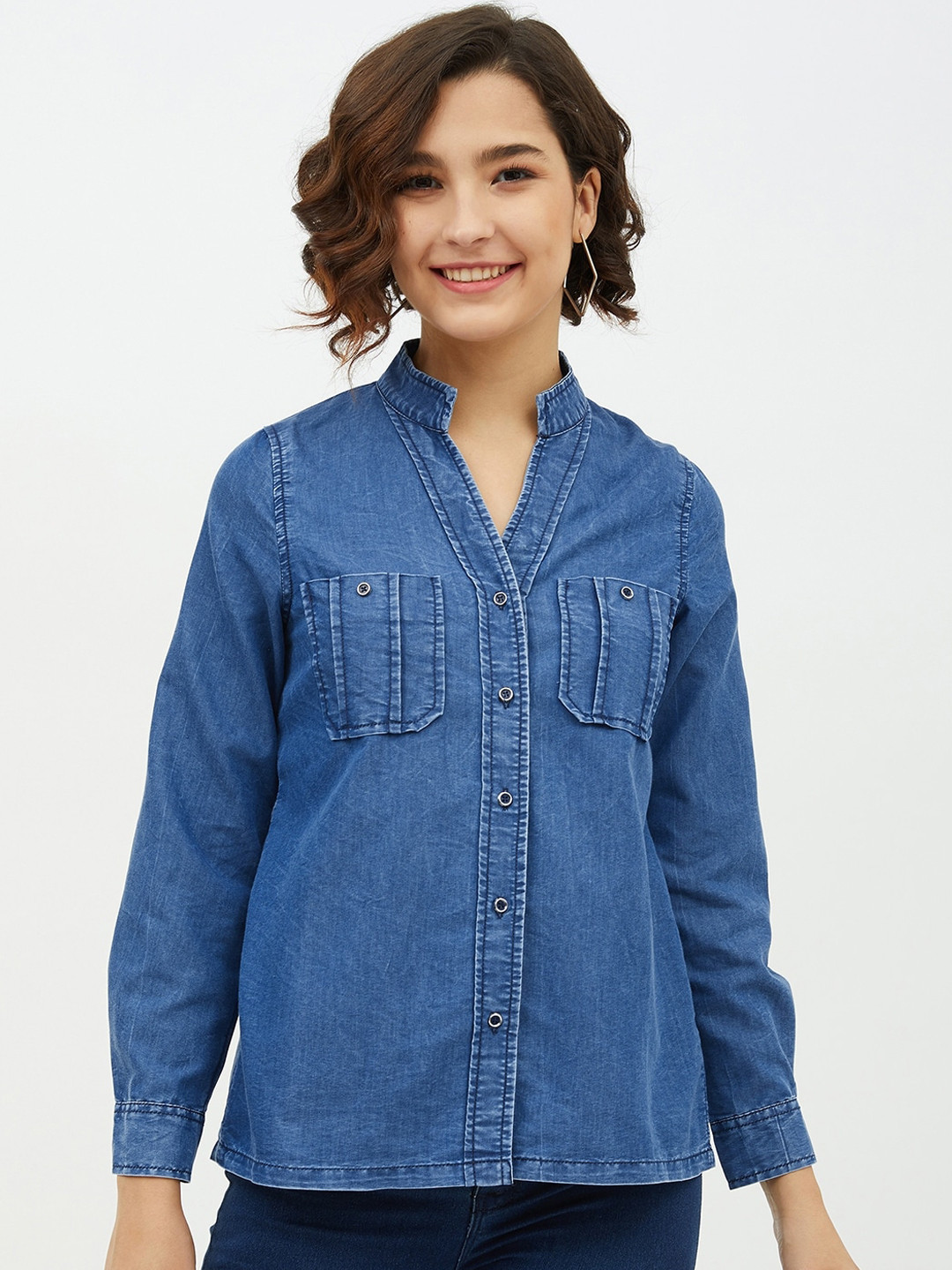 

StyleStone Women Blue Comfort Regular Fit Solid Denim Casual Shirt