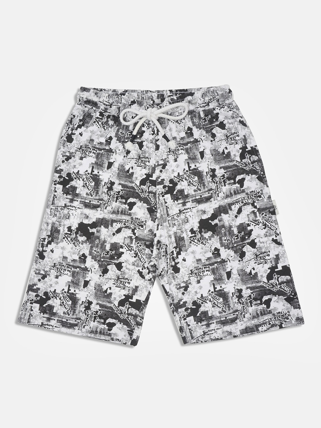 

Lil Tomatoes Boys Black Printed Mid-Rise Cotton Regular Shorts