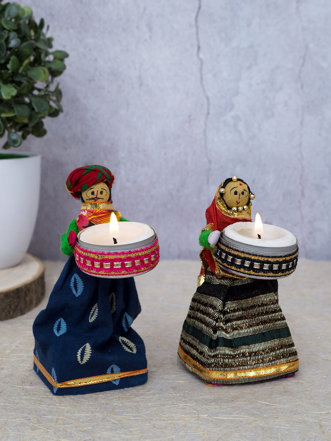 

Golden Peacock Set of 2 Multicoloured Puppet Pair Tealight Candle Holder Showpiece, Multi