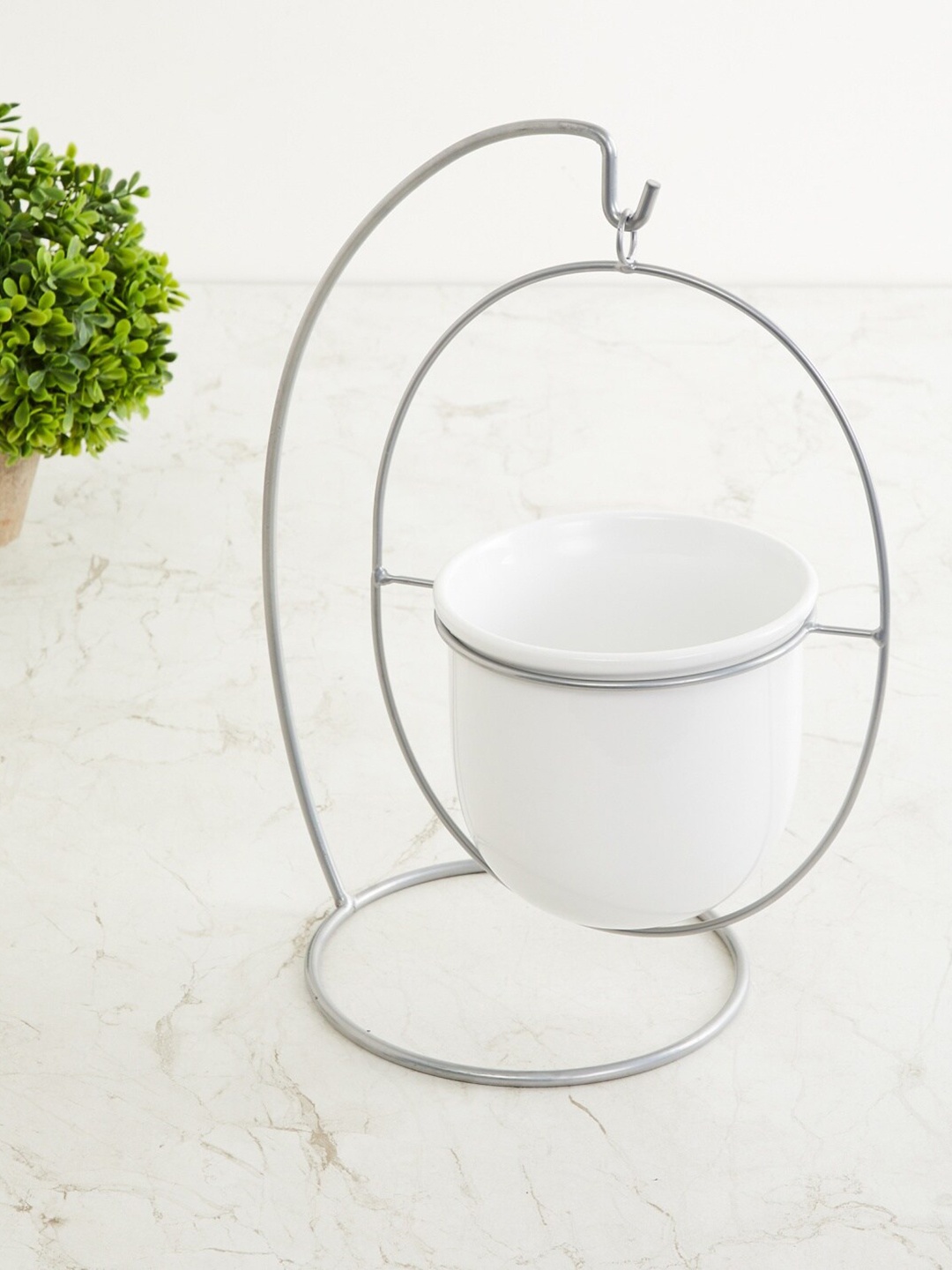 

Home Centre White Splendid Solid Flower Pot With Stand