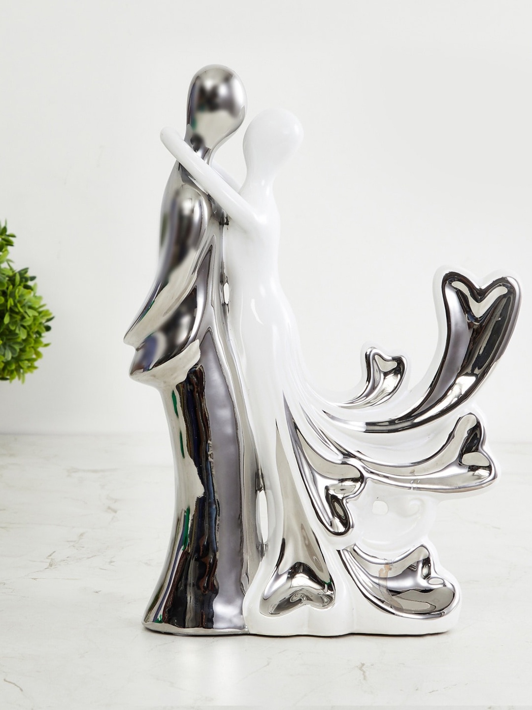 

Home Centre Silver-Toned & White Vitara Ceramic Couple Figurine
